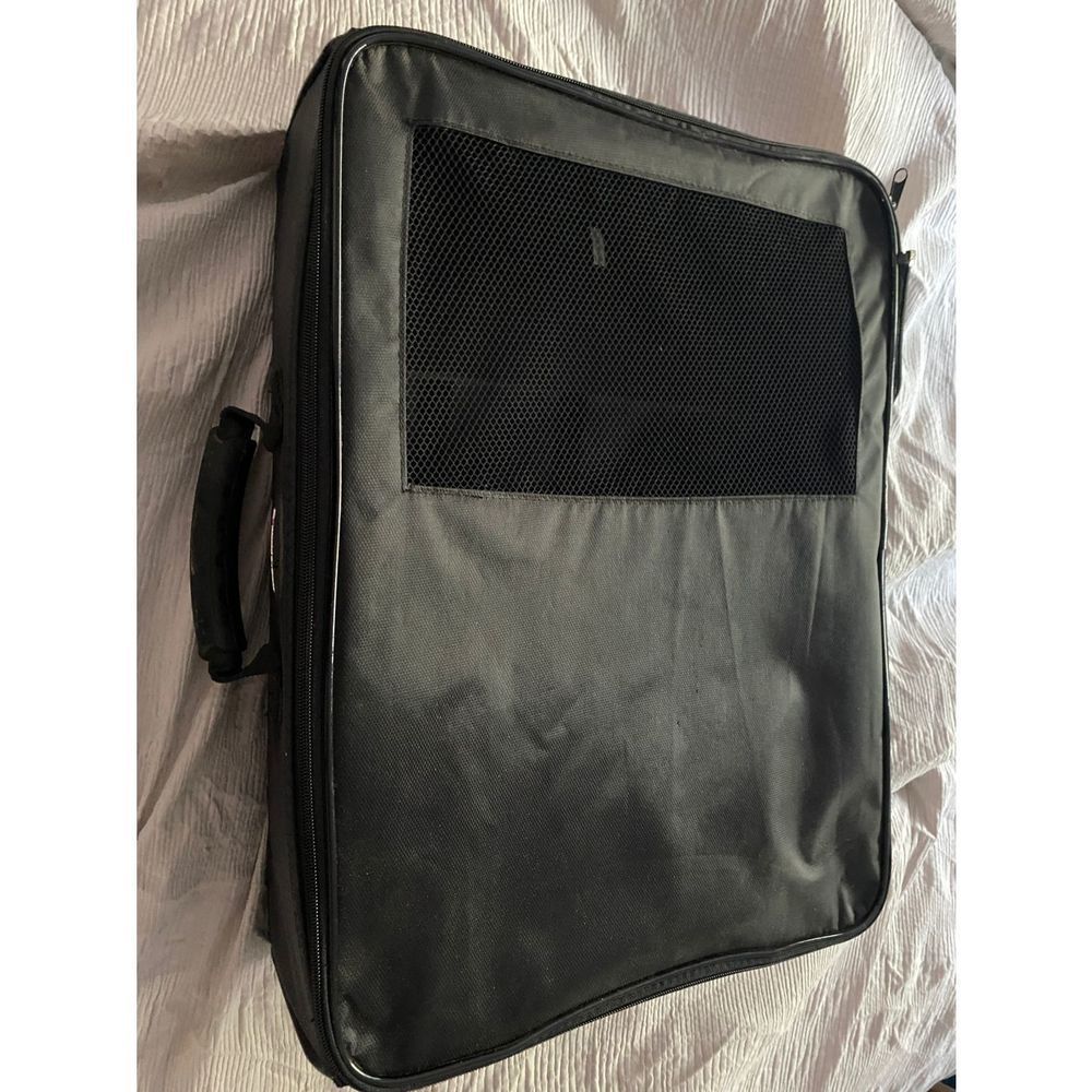 World of golf trunk storage organizer. Zippered